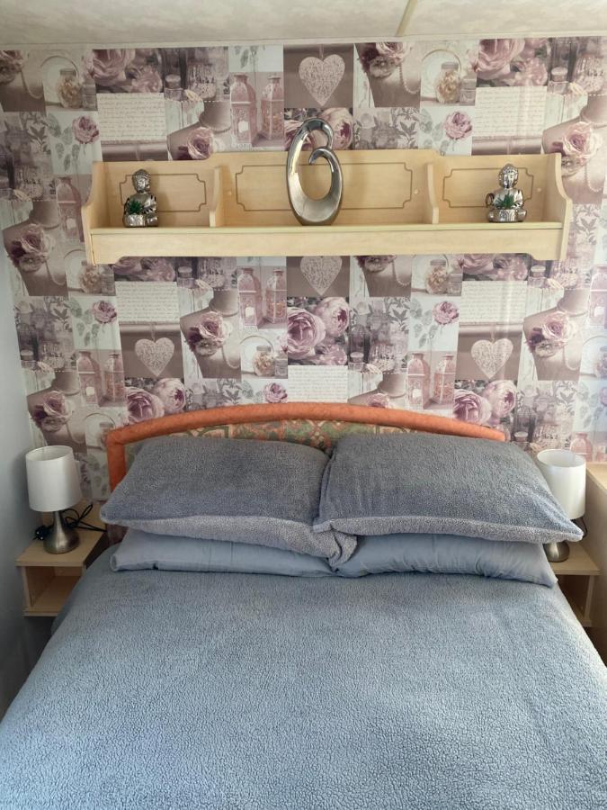 L&G Family Holidays 8 Berth Sealands Familys Only And The Lead Person Must Be Over 30 (Adults Only) Ingoldmells Esterno foto